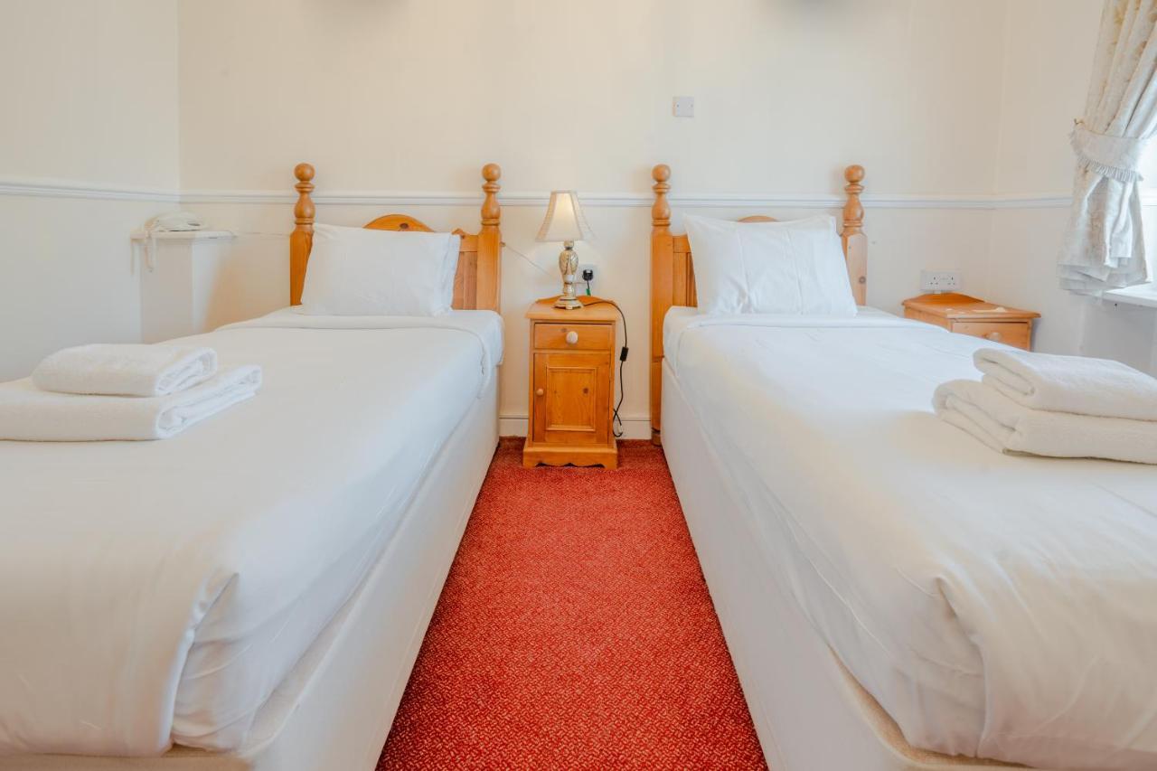 Crown Hotel Cotswold ブロックリー エクステリア 写真