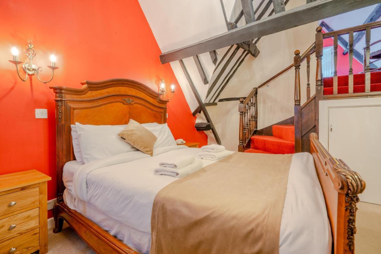 Crown Hotel Cotswold ブロックリー エクステリア 写真